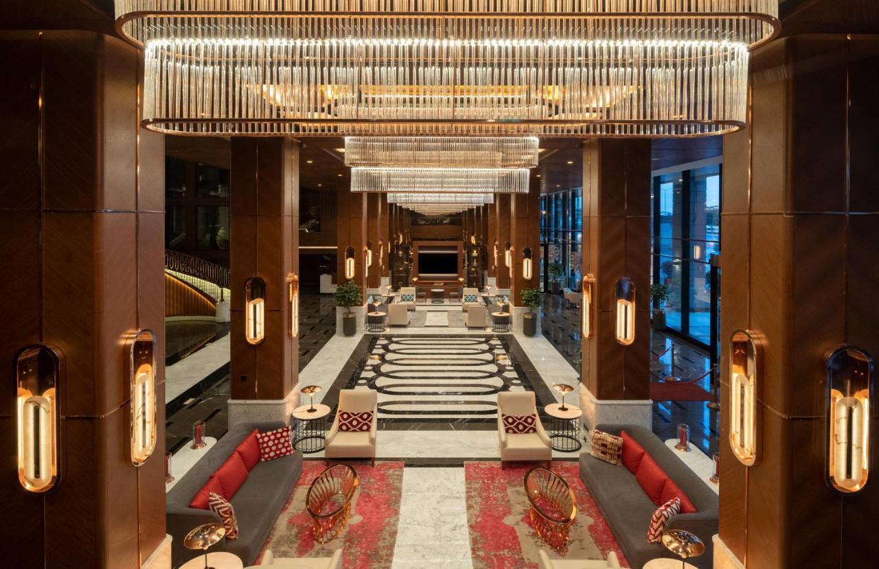 Mövenpick Hotel Istanbul Asia Airport Exteriör bild The lobby of the hotel