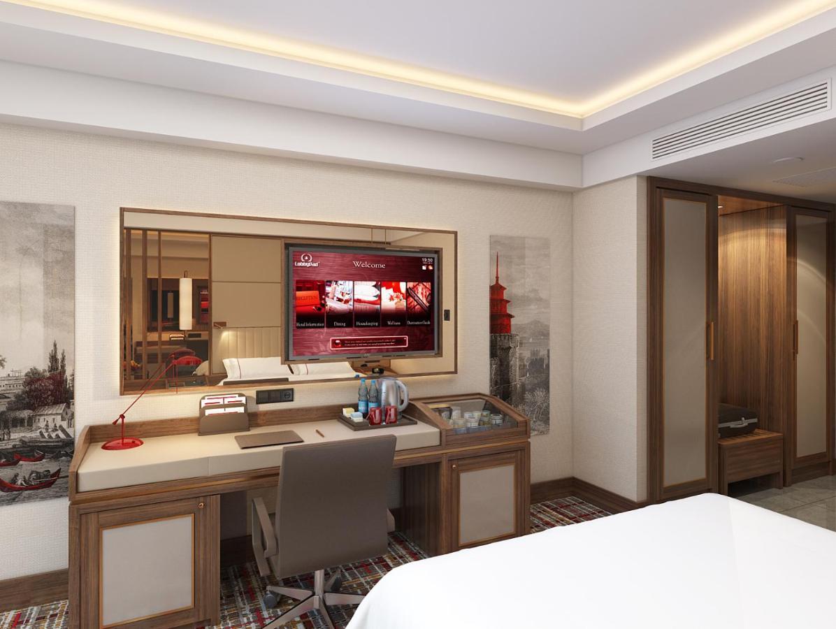 Mövenpick Hotel Istanbul Asia Airport Exteriör bild A room at the hotel